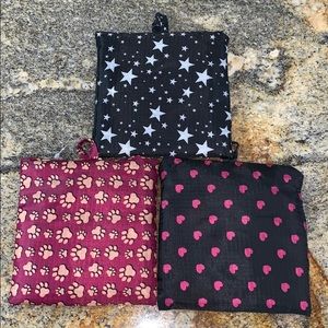 Reusable foldable Water resistant Shopping tote.